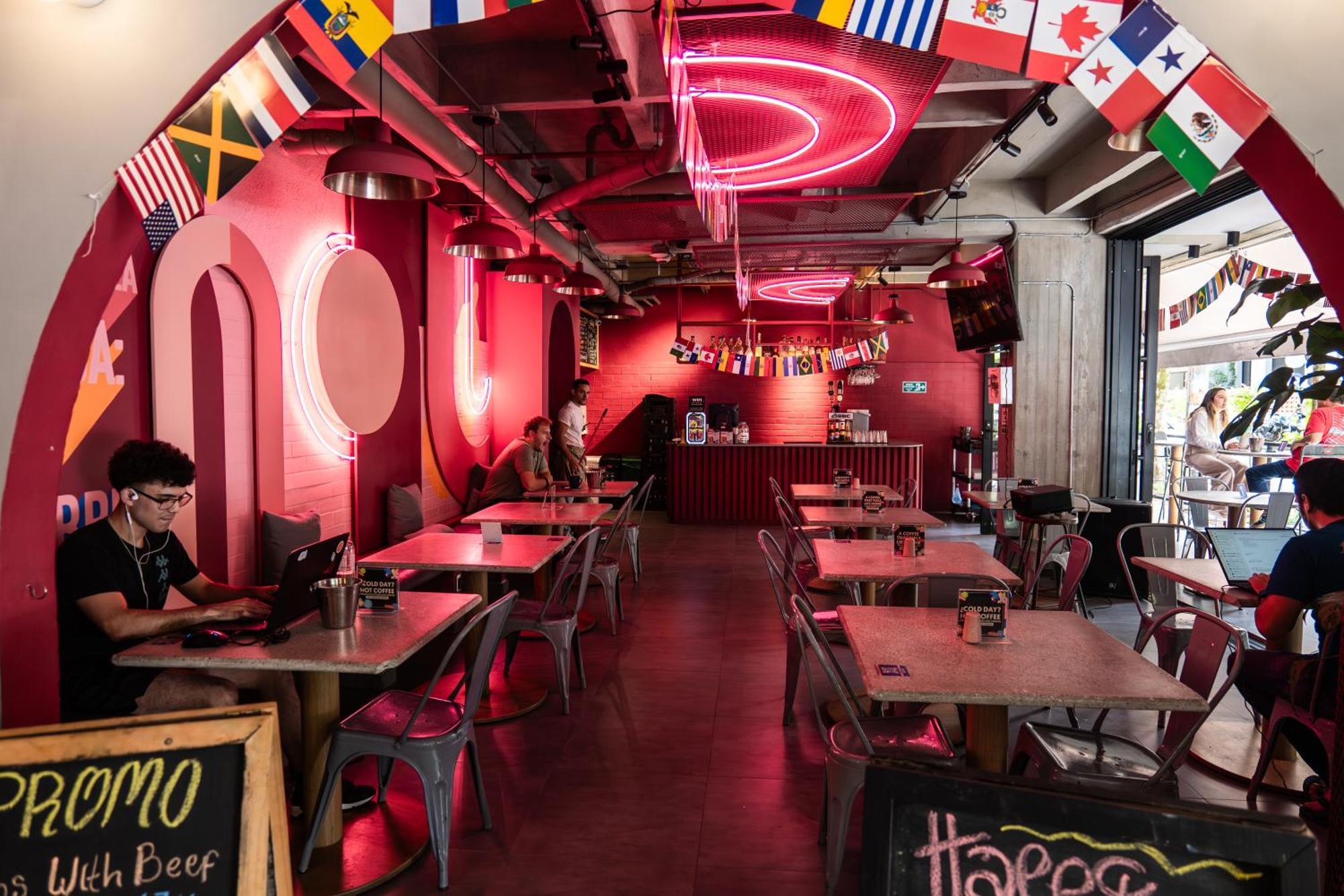 Viajero Medellin Hostel Экстерьер фото